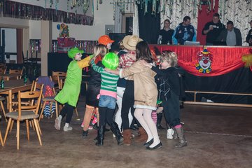 Bild 92 - Latuff 2014 - die Wiemersdorfer Karnevalsveranstaltung - Jugendtag